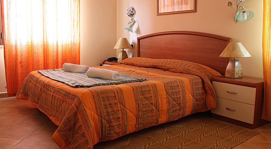 B&B Sotto Le Stelle Vacanze Bari Sardo Rum bild