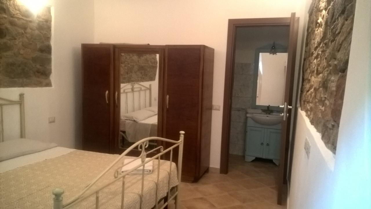 B&B Sotto Le Stelle Vacanze Bari Sardo Exteriör bild