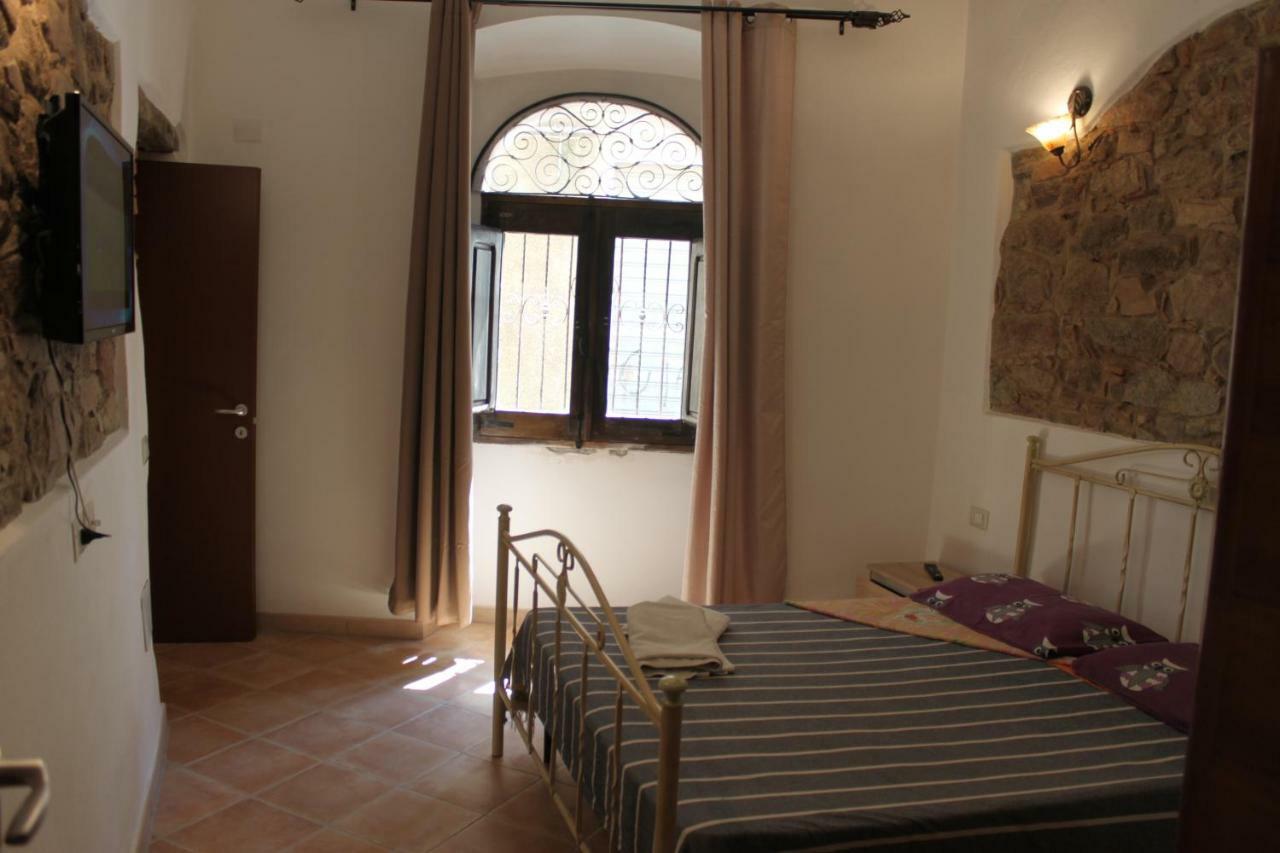 B&B Sotto Le Stelle Vacanze Bari Sardo Exteriör bild